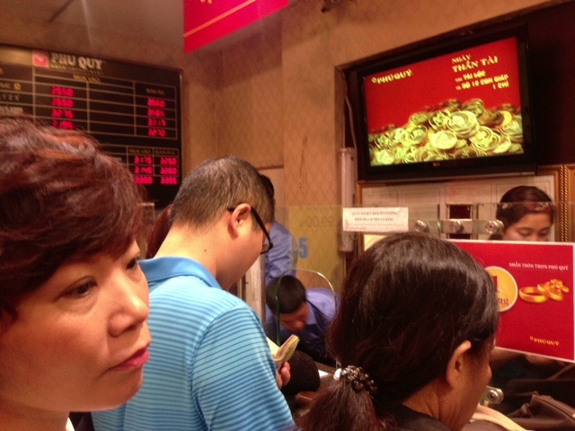 Đọc những thông tin kinh tế - tài chính mới nhất trên 