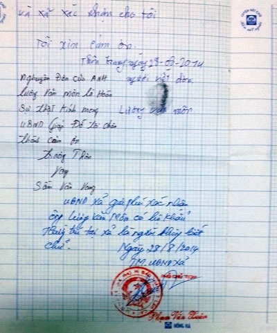 Công an vào cuộc vụ công dân không biết chữ “tố” bị giả mạo chữ ký - 3 Chính quyền địa phương xác nhận ông Lương Văn Môn không biết chữ từ nhỏ.
