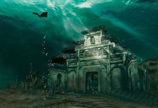 Những quần thể kiến trúc tuyệt đẹp bị vùi trong nước sâu - 1 Thành phố Heracleion, Ai Cập