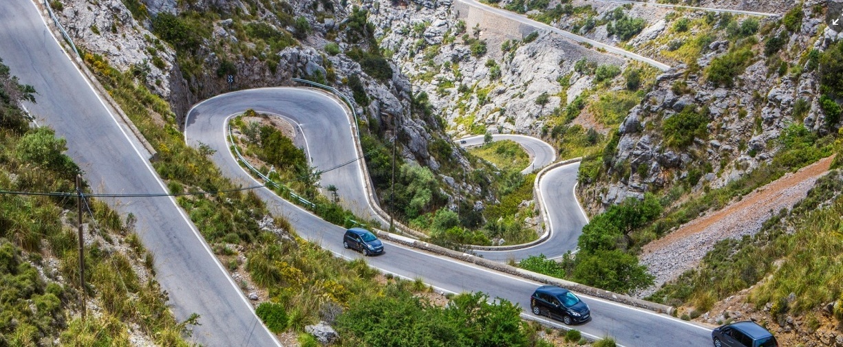 Đường Irohazaka, Nhật Bản