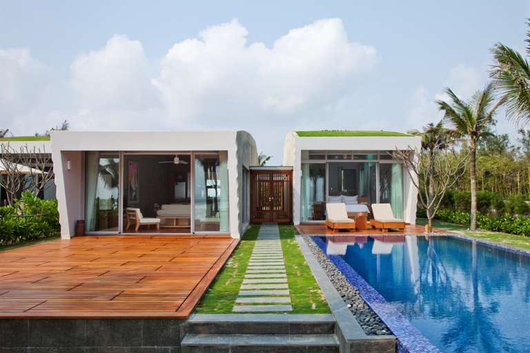 Naman Retreat – Trải nghiệm đích thực về thiên nhiên và văn hóa Việt - 7 Biệt thự Sóng với thiết kế ấn tượng mô phỏng hình ảnh con sóng vươn mình ra đại dương