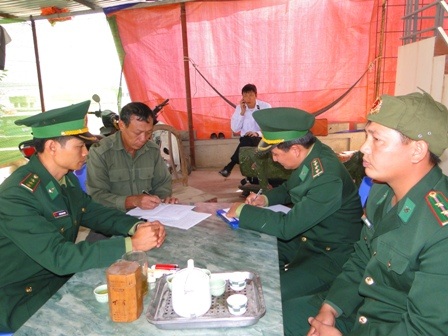 Tàu chìm do sóng đánh từ tàu khác, Thuyền trưởng tử vong - 1 Lực lượng biên phòng ghi lời kể của thủy thủ trong vụ chìm tàu