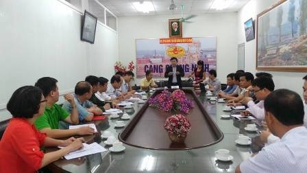 Cảng Cái Lân thừa nhận bị "giấy đăng kiểm thần kỳ" qua mặt - 1 Cảng Cái Lân thừa nhận bị tấm giấy đăng kiểm thần kỳ qua mặt