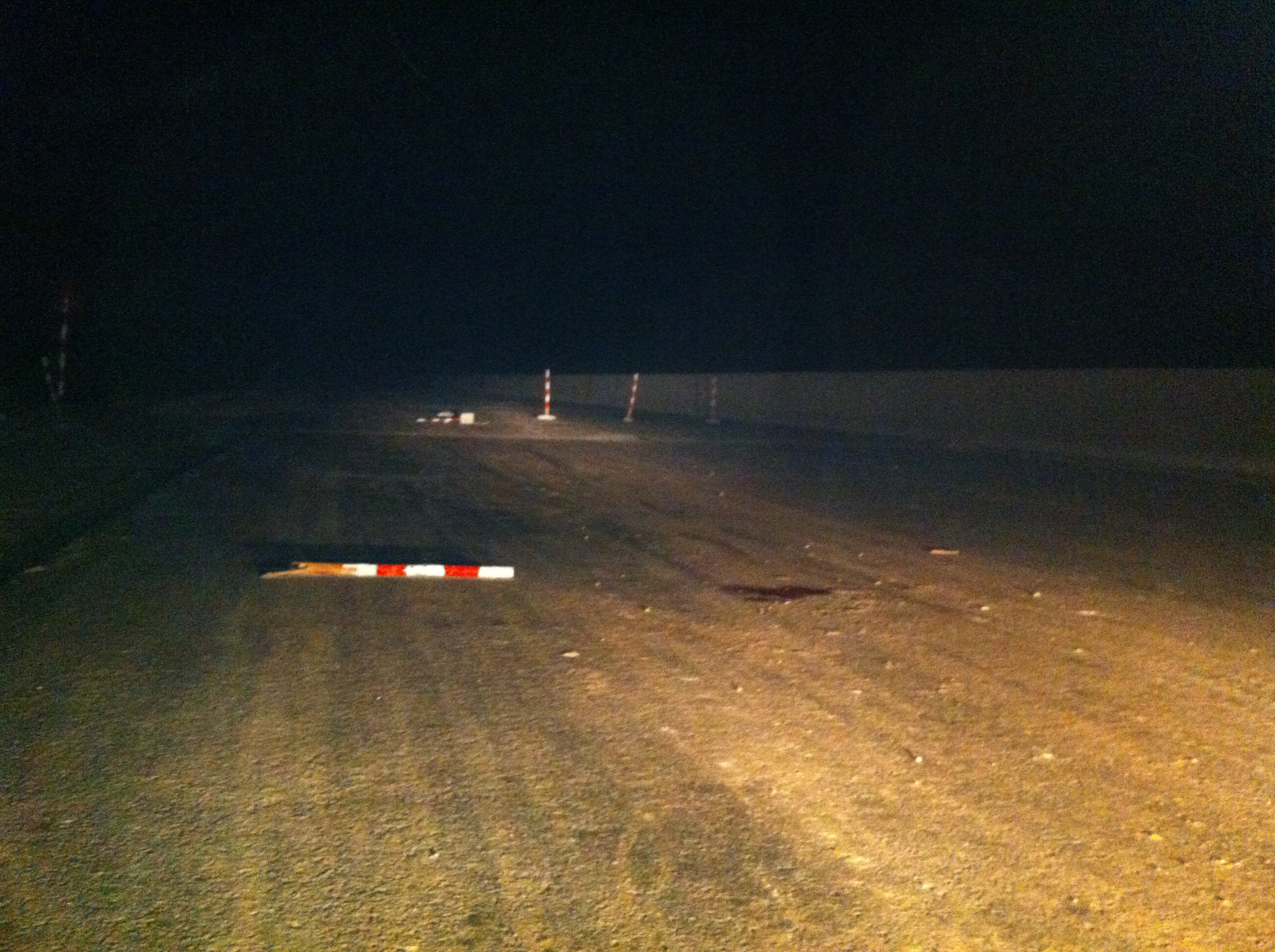 Một kỹ sư tử nạn do đâm vào rào chắn công trình - 1 Vị trí xảy ra tai nạn không có biển cảnh báo của công trường