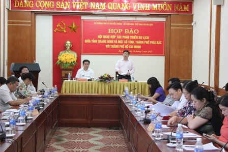Vịnh Hạ Long thành tâm điểm cho liên kết du lịch Nam - Bắc - 1 Họp báo công bố việc hợp tác du lịch giữa TP Hồ Chí Minh và một số tỉnh phía bắc, Quảng Ninh