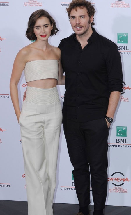 Lily kể rằng, cô và bạn diễn - Sam Claflin đã có một sự kết đôi vô cùng ăn ý trong bộ phim.