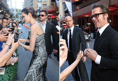 Angelina Jolie khoe vai trần ở Úc - 7 Brad Pitt và Angelina đều tỏ ra thân thiện với người hâm mộ.