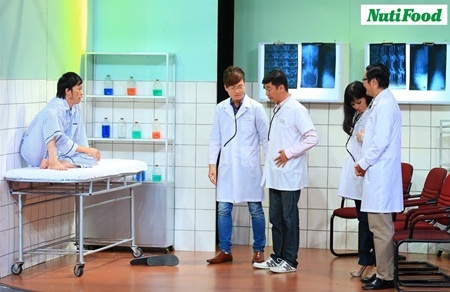Hoài Linh và những nhân vật trong “Ơn giời, cậu đây rồi!” - 3 Bệnh nhân Hoài Linh
“lắm chiêu, nhiều trò”