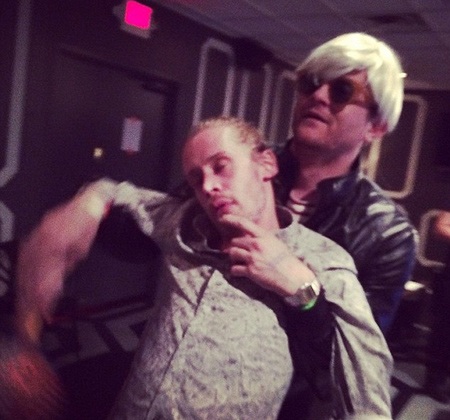 Sao “Ở nhà một mình” lộ vẻ tiều tụy sau tin đồn đã chết - 4 Macaulay Culkin giờ là thành viên của một ban nhạc rock nghiệp dư.