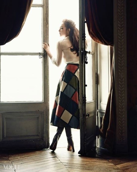 Phong cách thời trang sành điệu của sao Bản tình ca mùa đông