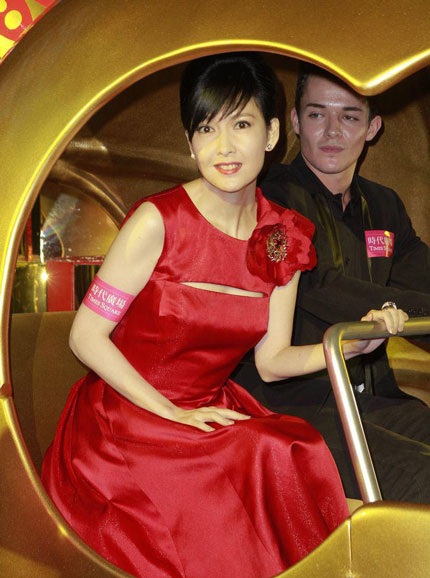 Châu Huệ Mẫn phủ nhận tin đồn rạn nứt hôn nhân