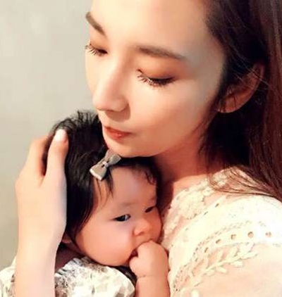 Người đẹp 36 tuổi tuyên bố sẽ rút lui khỏi làng giải trí.