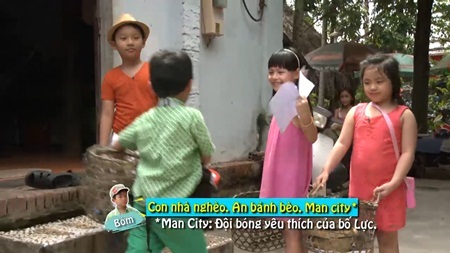 Người lớn cũng “phát sốt” với các nhóc tỳ nhà sao Việt - 4 Bờm còn tỏ ra mình là chuyên gia
xin ăn và chia sẻ kinh nghiệm với các bạn.