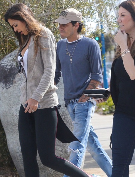 Marc Anthony đã đính hôn với người mẫu kém 20 tuổi - 2 Cặp đôi đã bí mật đính hôn vào tháng 3 vừa rồi và sẽ tổ chức đám cưới trong tháng 11 này.