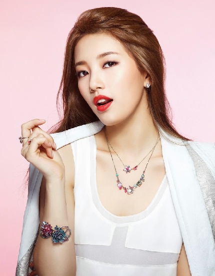 Jeon Ji Hyun là nữ hoàng quảng cáo xứ Hàn năm 2014.