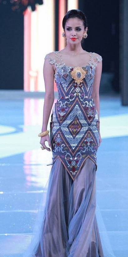 Hoa hậu Megan Young làm MC cho đêm chung kết Hoa hậu Thế giới