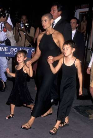 Con của "sao": Ngày ấy và bây giờ - 7 Normal