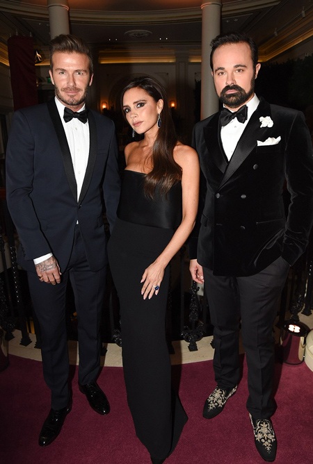 Hai vợ chồng David và Victoria quấn quýt suốt lễ trao giải.