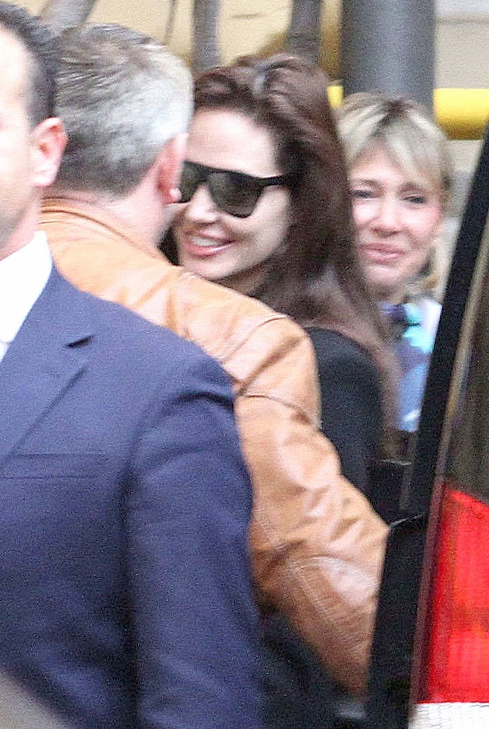 Vài ngày sắp tới, Angelina và Brad Pitt sẽ có buổi diện kiến Giáo hoàng