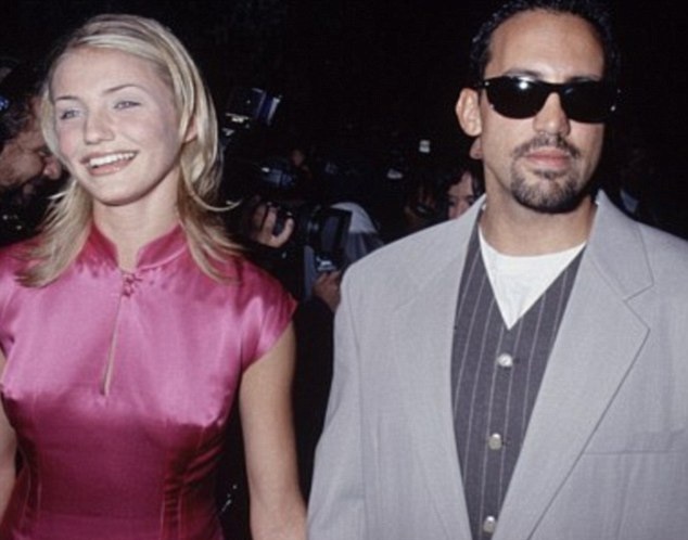 Tình sử nhiều thăng trầm của Cameron Diaz - 2 Cameron Diaz và chồng mới cưới, Benji Madden, kém cô 7 tuổi.