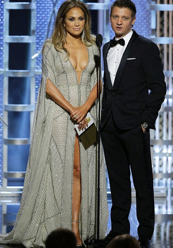 Julianne Moore và Amy Adams được vinh danh tại Quả cầu vàng năm 2015 - 2 Nữ diễn viên Jennifer Lopez là một trong những người công bố giải thưởng Quả cầu vàng năm nay.