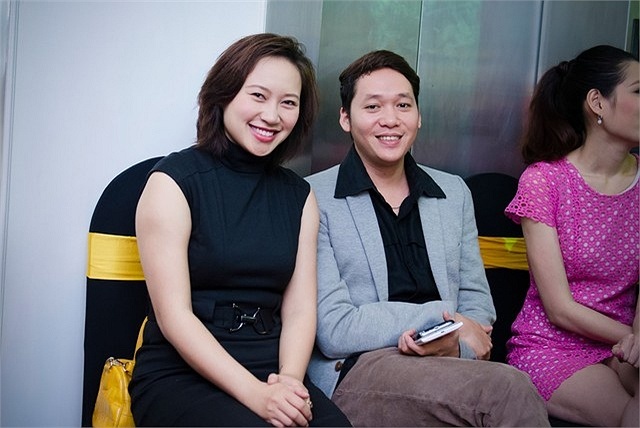 Khánh Linh: May mắn vì không gặp chuyện “con anh, con tôi” - 2 Khánh Linh và ông xã hiện tại