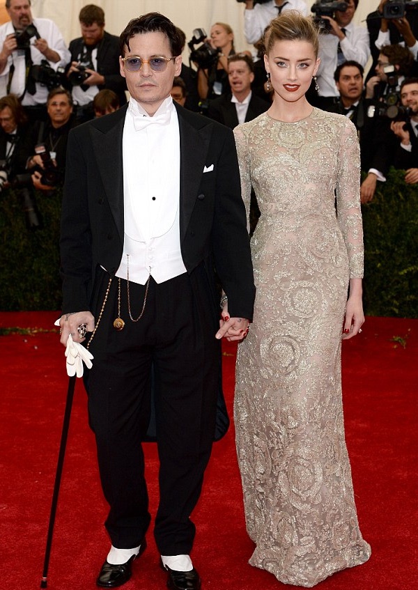 “Cướp biển” Johnny Depp đã cưới “bồ” trẻ - 1 “Cướp biển” Johnny Depp đã cưới “bồ” trẻ