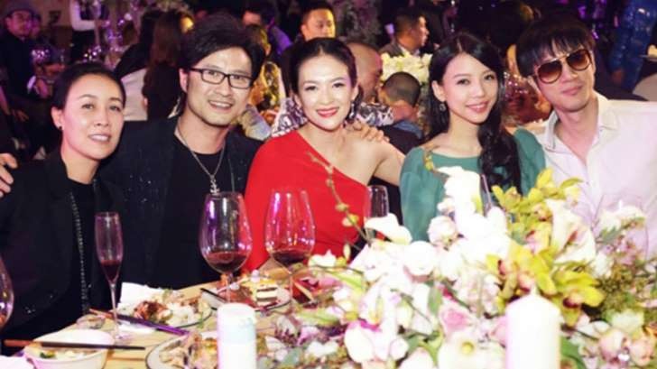 Chương Tử Di nghẹn ngào trước lời cầu hôn của bạn trai - 2 Tiệc sinh nhật lần thứ 36 của Chương Tử Di do chính bạn trai của cô đứng ra tổ chức.