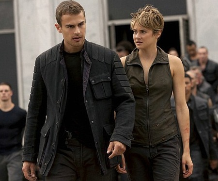 Phim do Rihanna và Jennifer Lopez lồng tiếng đạt doanh thu 54 triệu USD - 3 The Divergent Series: Insurgent tụt xuống vị trí thứ ba.