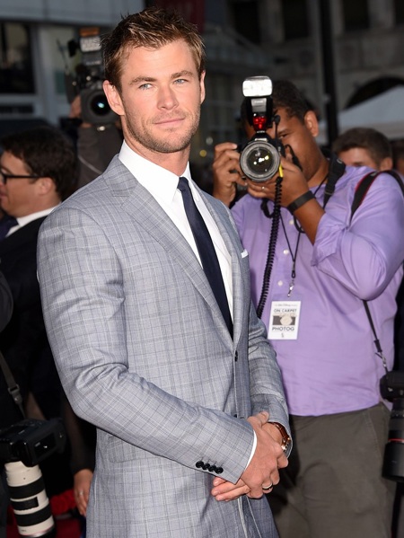 Ra mắt tượng sáp về người đàn ông gợi tình nhất thế giới - 4 Ra mắt tượng sáp về người đàn ông gợi tình nhất thế giới