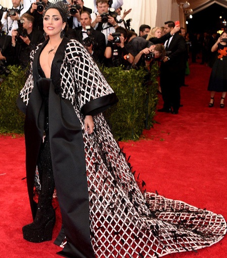 Mỹ nhân thướt tha tại đại tiệc thời trang hàng đầu thế giới - 18 Lady Gaga