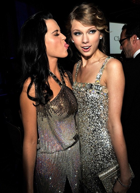 Katy Perry “đối đầu” Taylor Swift - 1 Katy Perry “đối đầu” Taylor Swift