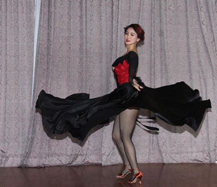 Cựu hoa hậu châu Á đẹp hoàn hảo ở tuổi 46 - 3 Normal