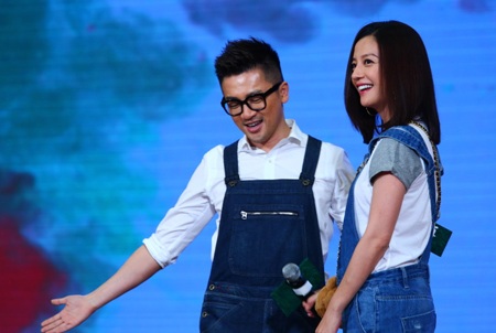 "Én nhỏ" Triệu Vy bất ngờ trước màn quỳ gối của Tô Hữu Bằng - 5 Én nhỏ Triệu Vy bất ngờ trước màn quỳ gối của Tô Hữu Bằng