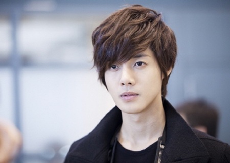 Kim Hyun Joong lặng lẽ lên đường nhập ngũ - 8 Kim Hyun Joong sẽ xuất ngũ vào tháng 2/2017.