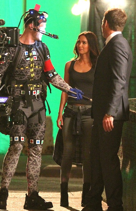 Dù lĩnh giải Mâm xôi vàng, Megan Fox vẫn tham gia “Thiếu niên Ninja rùa 2” - 4 Vai diễn nữ nhà báo April trong phần 1 của