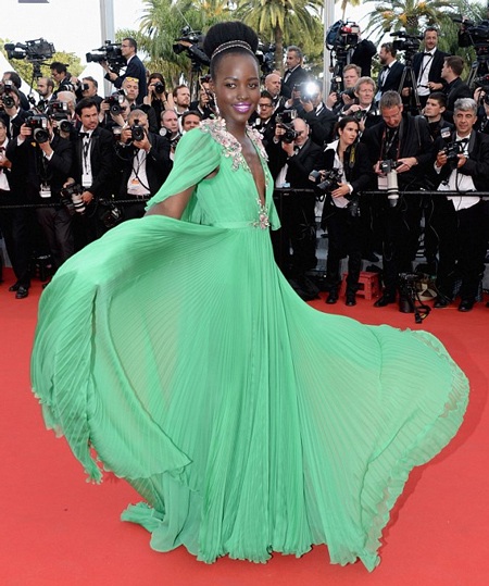 Người đẹp nhất thế giới mặc "sến" tại LHP Cannes - 5 Nupita nổi tiếng sau khi giành giải Oscar dành cho Nữ diễn viên phụ xuất sắc nhất năm