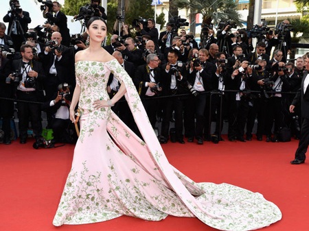 Phạm Băng Băng tất nhiên không thể vắng mặt.