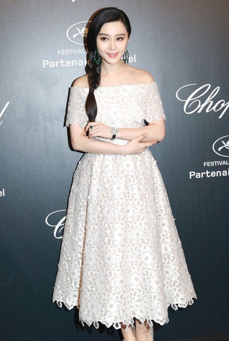 "Bông hồng Nga" xuất hiện cuốn hút tại Cannes - 14 Nữ diễn viên Trung Quốc Phạm Băng Băng cũng là khách trong sự kiện này.