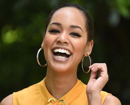 Hoa hậu Nhật Bản bị “tẩy chay” vì là người da màu - 5 Ariana Miyamoto sẽ đại diện cho Nhật Bản tham dự cuộc thi Hoa hậu Hoàn vũ năm 2015 sắp tới.