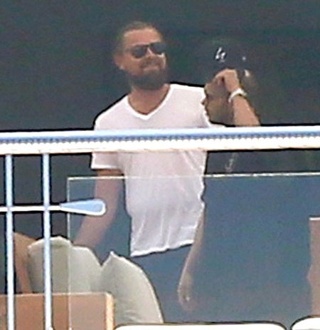 Tài tử Leonardo DiCaprio “phớt lờ” thảm đỏ Cannes - 6 Leonardo hiện không hò hẹn với ai, sau khi chuyện tình ngắn ngủi giữa anh và Rihanna kết thúc.