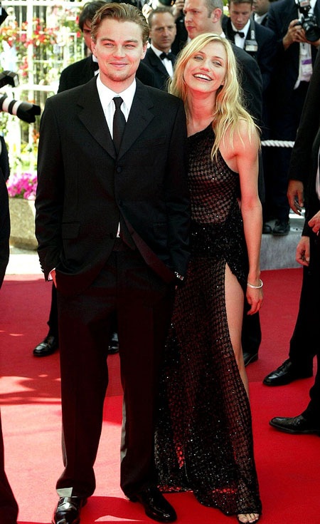 Choáng với vẻ ngoài tàn tạ của tài tử Leonardo DiCaprio - 12 Leonardo DiCaprio và nữ diễn viên Cameron Diaz góp mặt
trong buổi công chiếu bộ phim