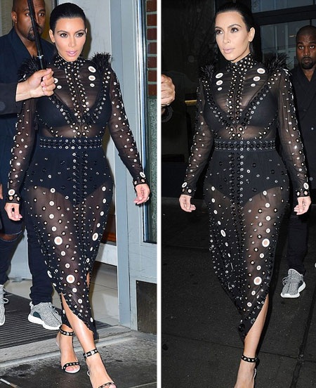 Rapper Kanye West khó rời mắt khỏi cô vợ "bốc lửa" - 5 Chiếc váy gợi cảm của bà bầu Kim Kardashian giúp cô nhanh chóng trở thành tâm điểm.