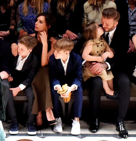 David Beckham tự hào khi con gái cưng và con trai mê bóng đá - 3 David Beckham tự hào khi con gái cưng và con trai mê bóng đá