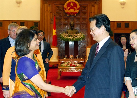 Mong Liên Hợp Quốc tiếp tục ủng hộ giải quyết tình hình Biển Đông - 1 Thủ tướng Nguyễn Tấn Dũng tiếp đại diện các tổ chức Liên Hợp Quốc tại Việt Nam.
