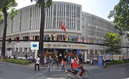 Đổi mới cơ chế hoạt động của Đại học Kinh tế TPHCM  - 1 Trường Đại học Kinh tế TPHCM sẽ được đầu tư bằng nguồn vốn ngoài ngân sách.