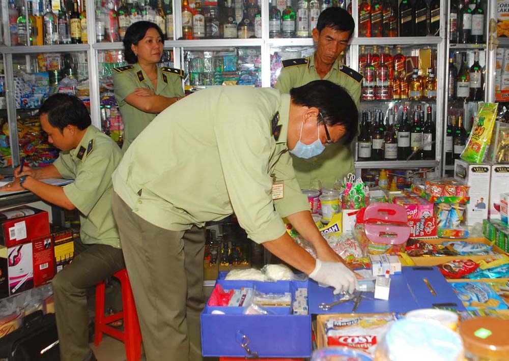 Phó Thủ tướng lệnh mở chiến dịch kiểm tra an toàn thực phẩm dịp Tết - 1 Chiến
