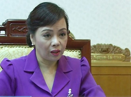 Dân "chất vấn" Bộ trưởng Y tế về vệ sinh an toàn thực phẩm Tết - 1 Bộ trưởng Y tế Nguyễn Thị Kim Tiến: Không nên quá hoang mang về vấn đề thực phẩm tại Việt Nam.