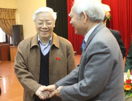 Vì sao người canh đền là ông Truyền lại tự đốt đền? - 2 Tổng Bí thư: Tín nhiệm sẽ đảo chiều nếu Bộ trưởng không giữ… phong độ