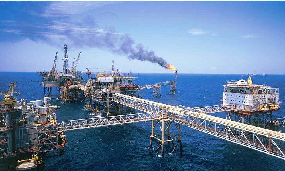 “Cấm ngặt” tập đoàn Dầu khí rót vốn vào bất động sản